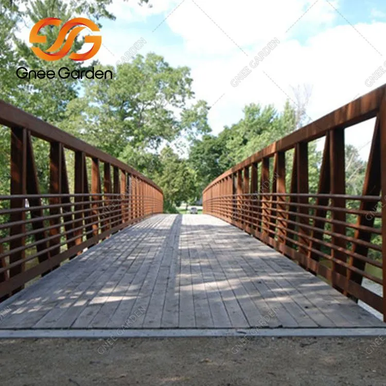 สะพานคนเดินคอร์เทน การ์เดน