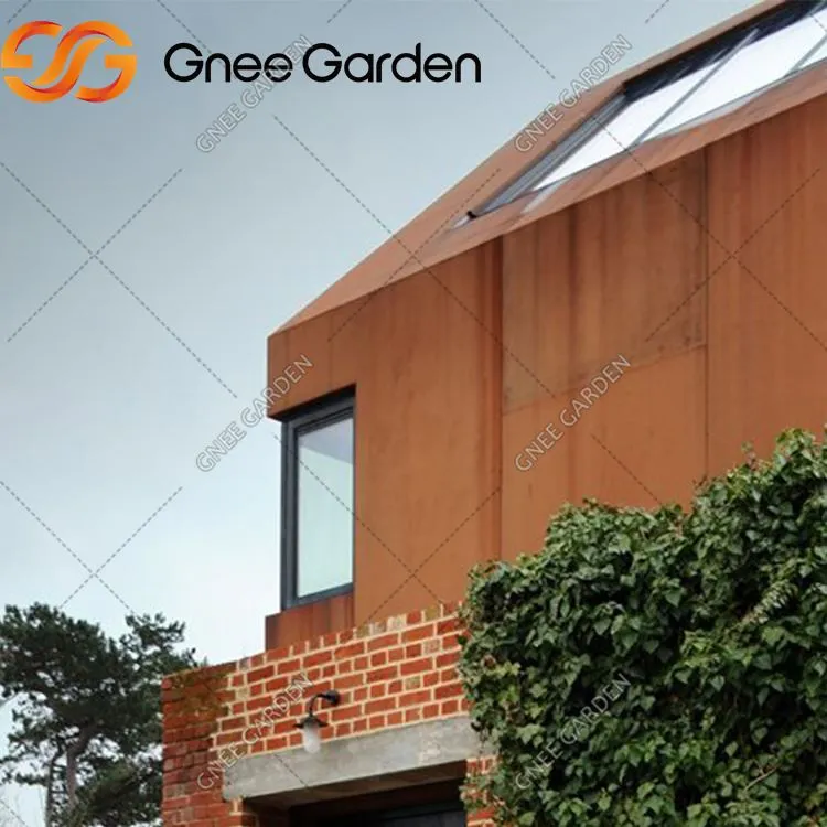 อาคารภายนอกใช้ผนังม่านเหล็กคอร์เทน